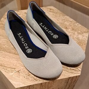 Rothy's  Light Gray Flats 8
